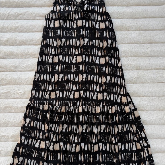Banana Republic Midi Dress XS Black Beige Print Flowy - Picture 2 of 7